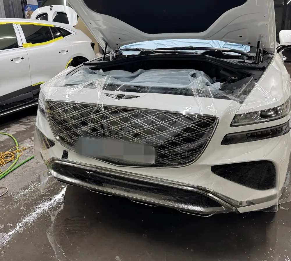 제네시스 GV80 전체 PPF 시공 중